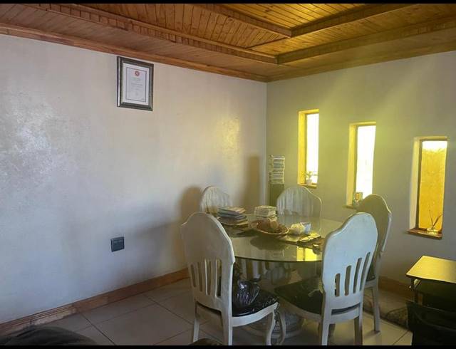 2 BEDROOM HOUSE FOR SALE IN KWA THEMA